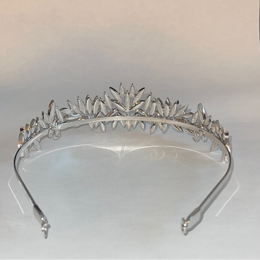 Swarovski Silver Crystal Hair Tiara - Picture 3 of 5